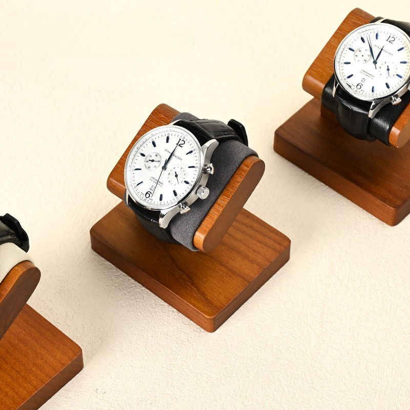 Exhibidores de Relojes de Made - Jewelry And Watches Exhibition reseña y precio