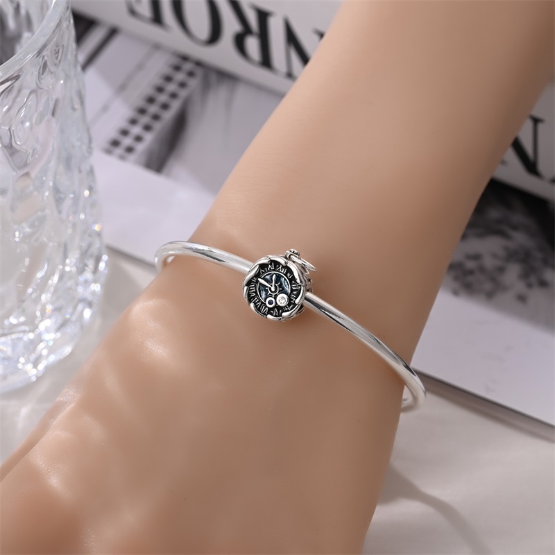 Abalorio Colgante de Plata de  - Mystery Jewelry Jar Watches reseña y precio